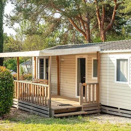 Campsite Les Gorges De Provence
